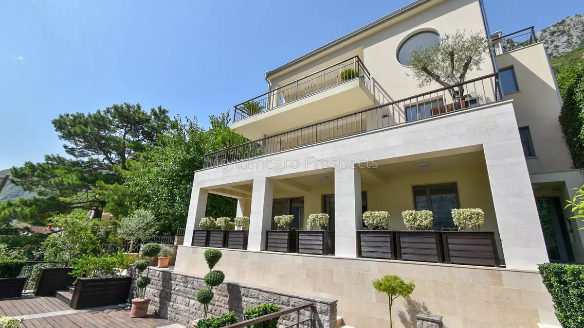 Villa luna vtoraya liniya morya muo 11157 17
