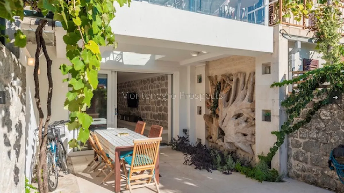 14090 villa in dobrota 29