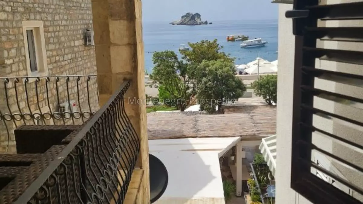 Petrovac 12619 4 600x800