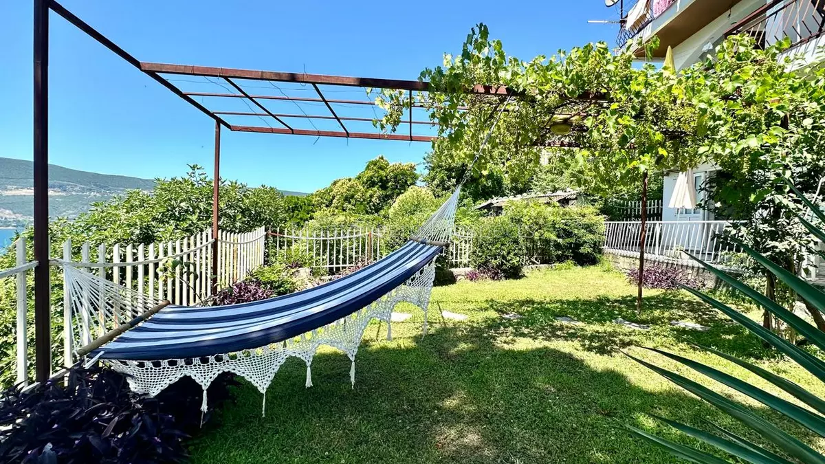 14166 two studios for sale in herceg novi 24