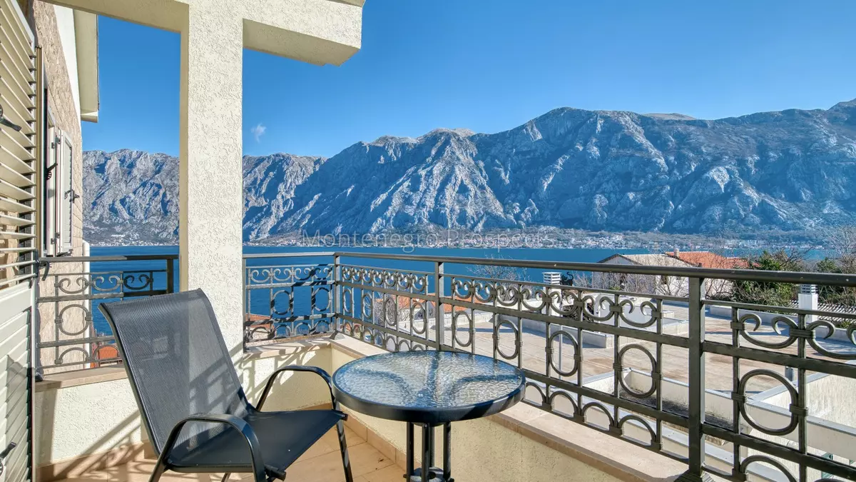 Apartment for sale in prcanj 13809 6 1575x1050