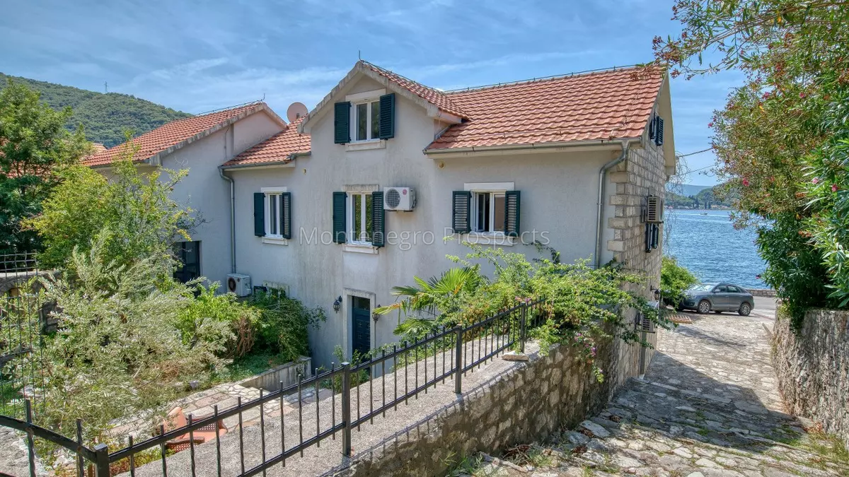 Stone villa on the first line to the sea in lepetani tivat 13822 74