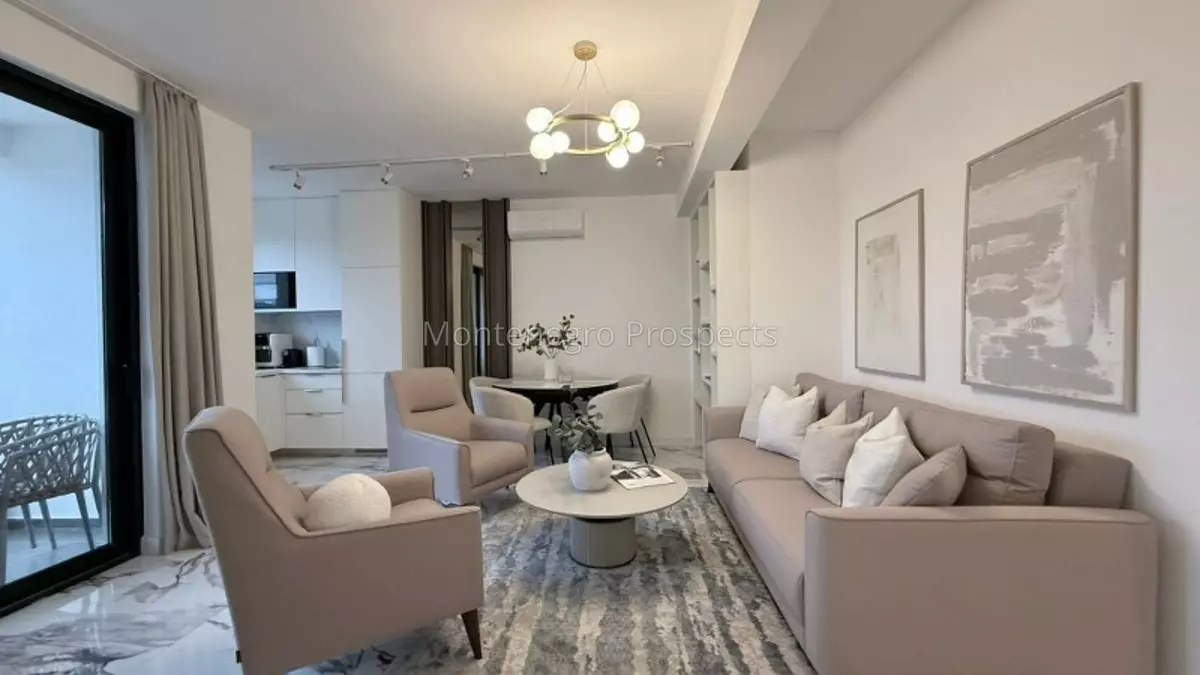 One bedroom apartment with sea views radovici 5