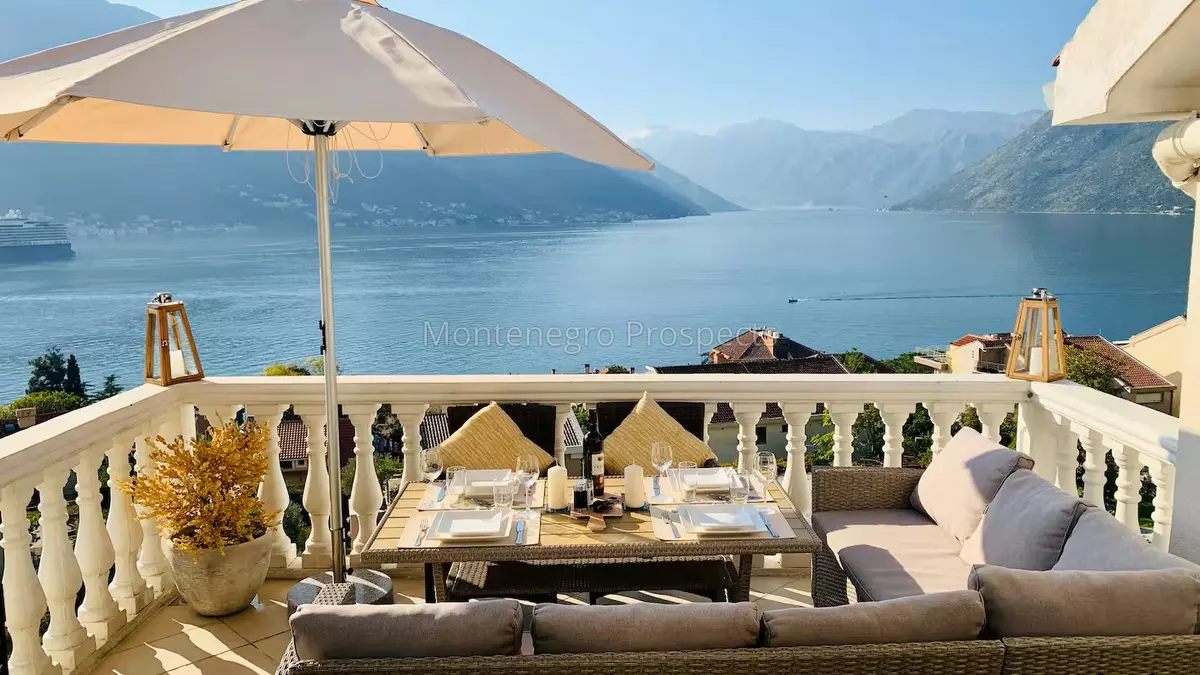 14179 dobrota apartment for sale 11