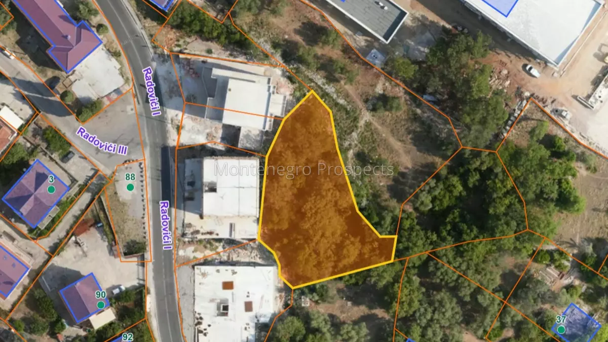 14199 plot in radovici 3