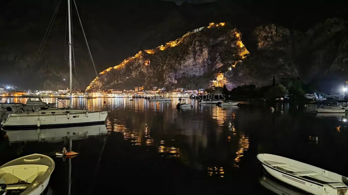 Seafront two bedroom apartment near kotor old town 13859 2