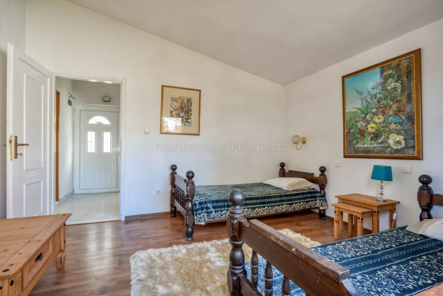 2064 bungalow in herceg novi 14