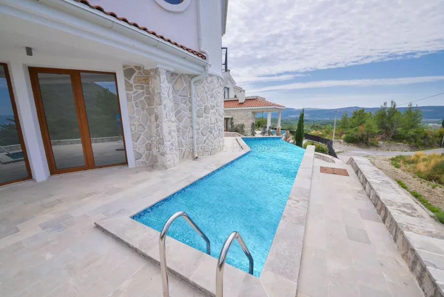 14067 villa in tivat 1