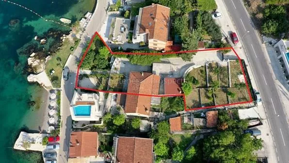 Large plot for a hotel between the seafront and the highway dobrota kotor 13417 2