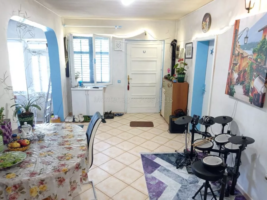 Ground floor apartment in igalo1491 2 1067x800