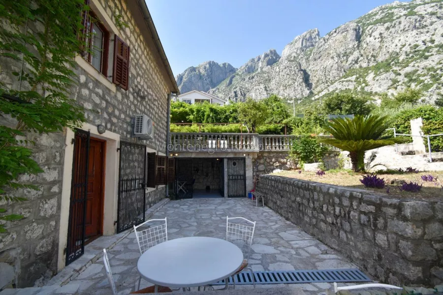Stone house in orahovac close to the sea 7818 15