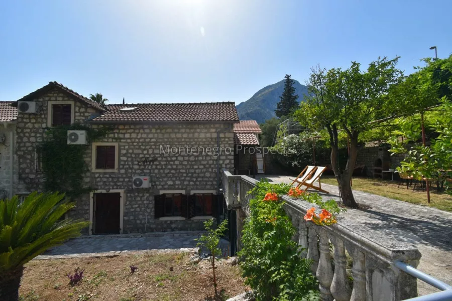 Stone house in orahovac close to the sea 7818 5