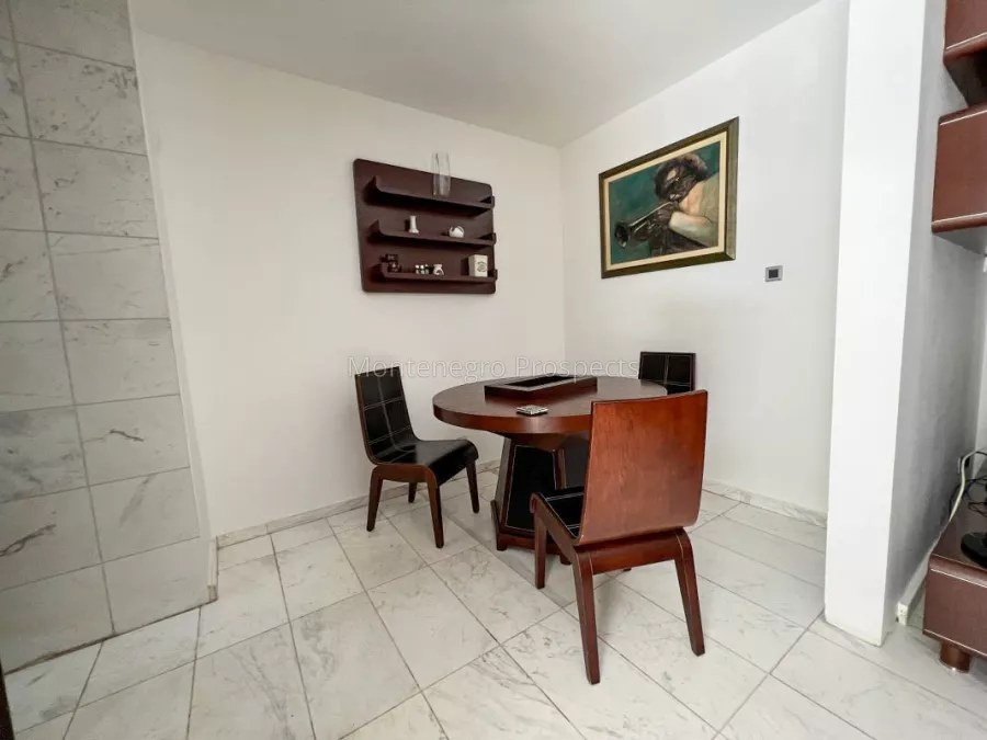 Prodaja stana 10393 11