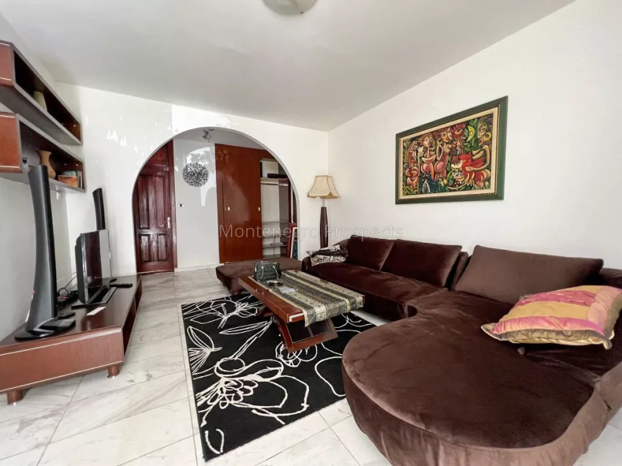 Prodaja stana 10393 12