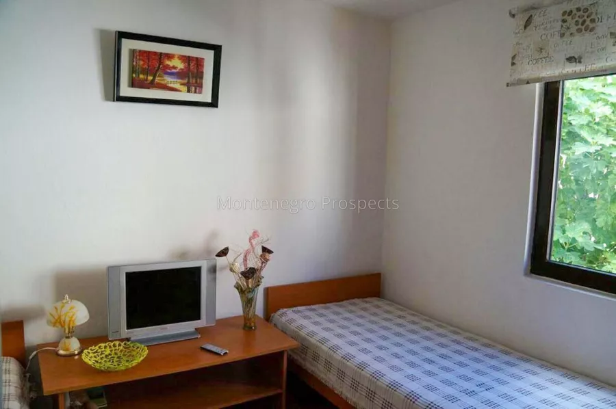 Trehetaznij gom v poselke uteha 12463 5 5