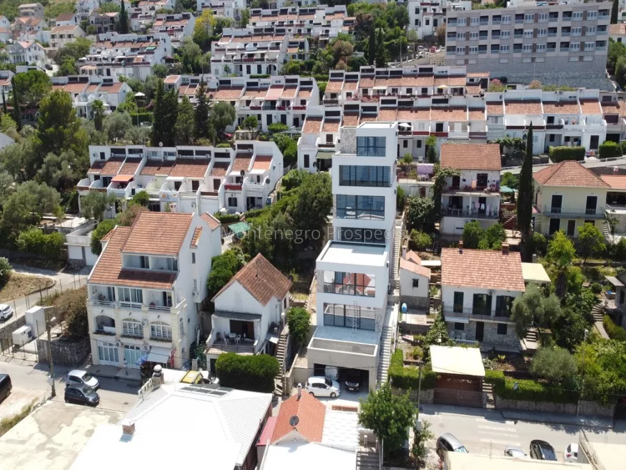 Two newly built villas with sea views krasici 13516 3