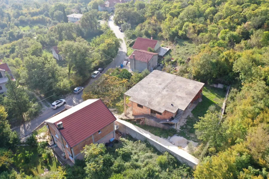 Two level house with a plot in kavac 13526 2