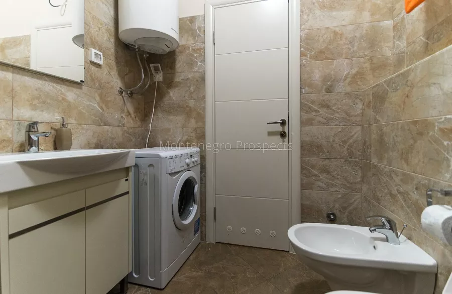 Kvartira v becici s vidom na more 12493 1 1231x800