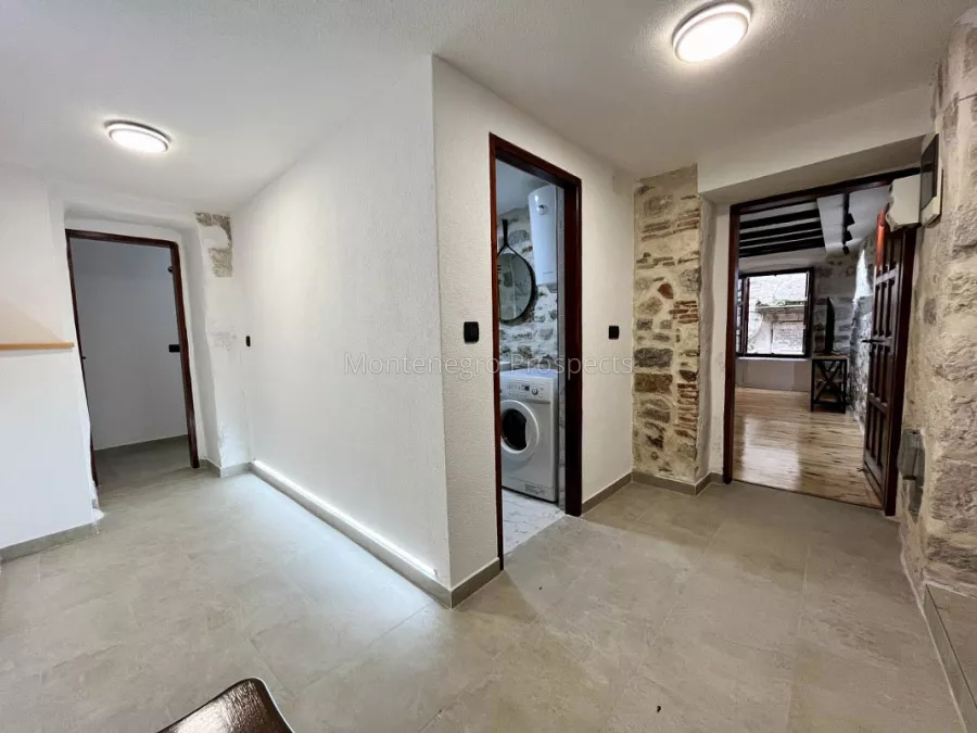 Fantastican veliki stan sa dva studio apartmana u srcu starog grada 11252 15