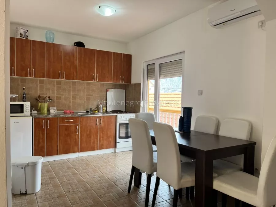 Two bedroom apartment 5min from the sea prcanj 13567 17