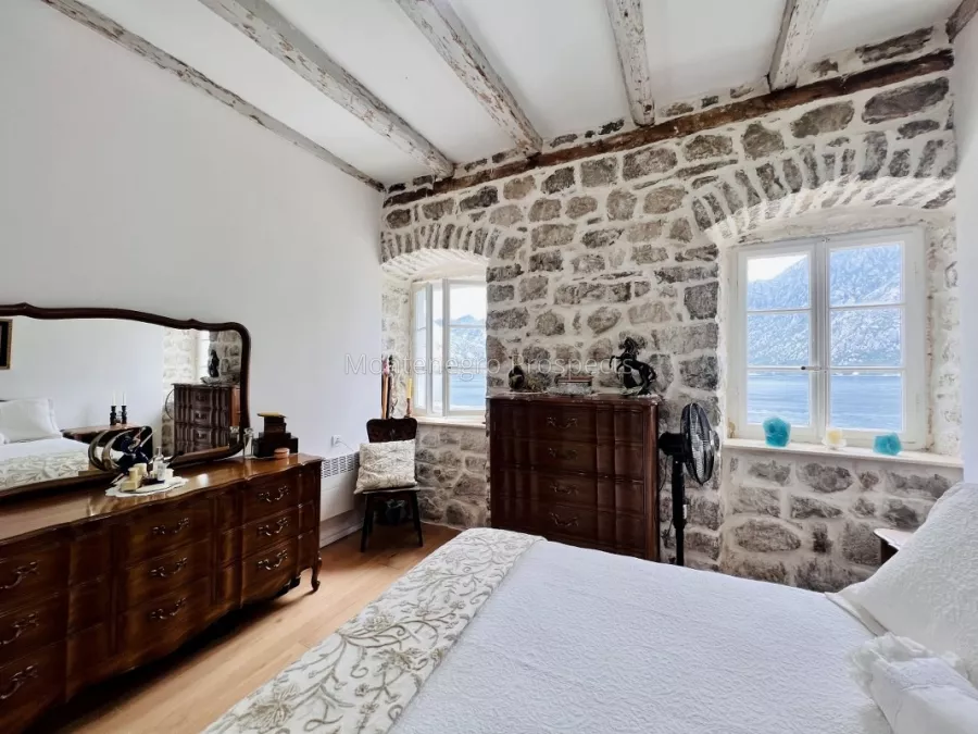 Terraced three level old stone house located on the first line to the sea 13583 11