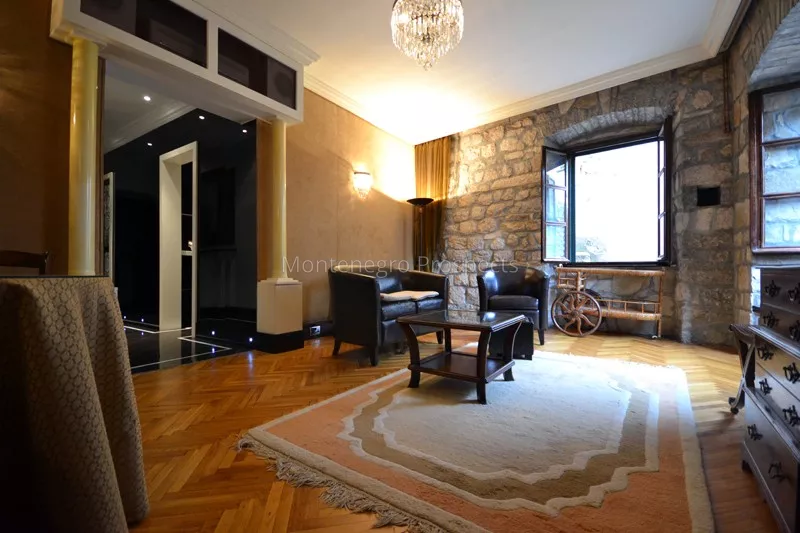 Stylish two bedroom apartment old town kotor 13599 26