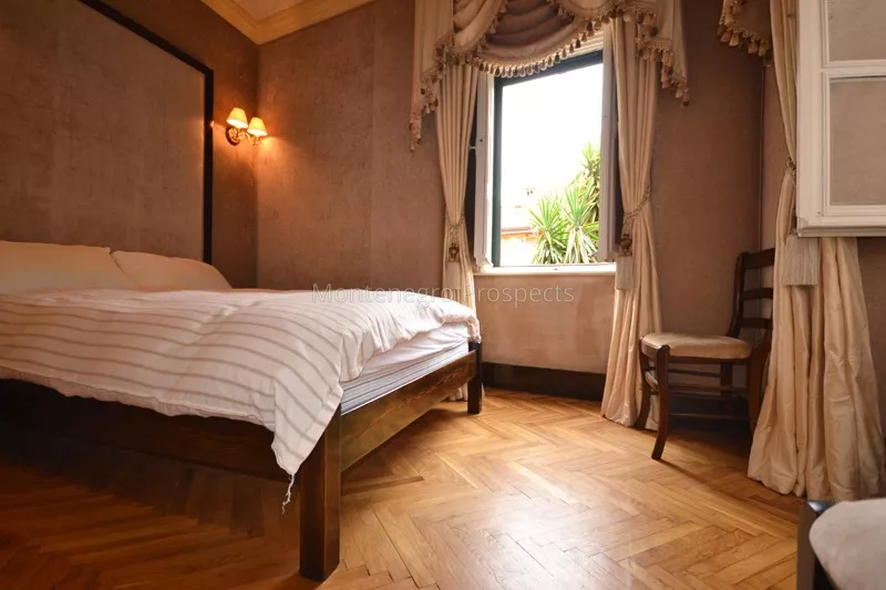 Stylish two bedroom apartment old town kotor 13599 6