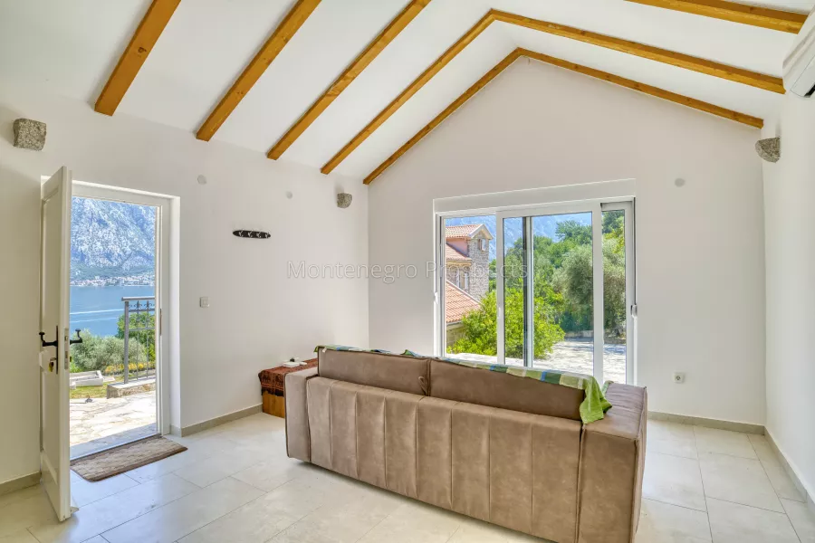 14120 villa prcanj jerovitza 1 of 1 45