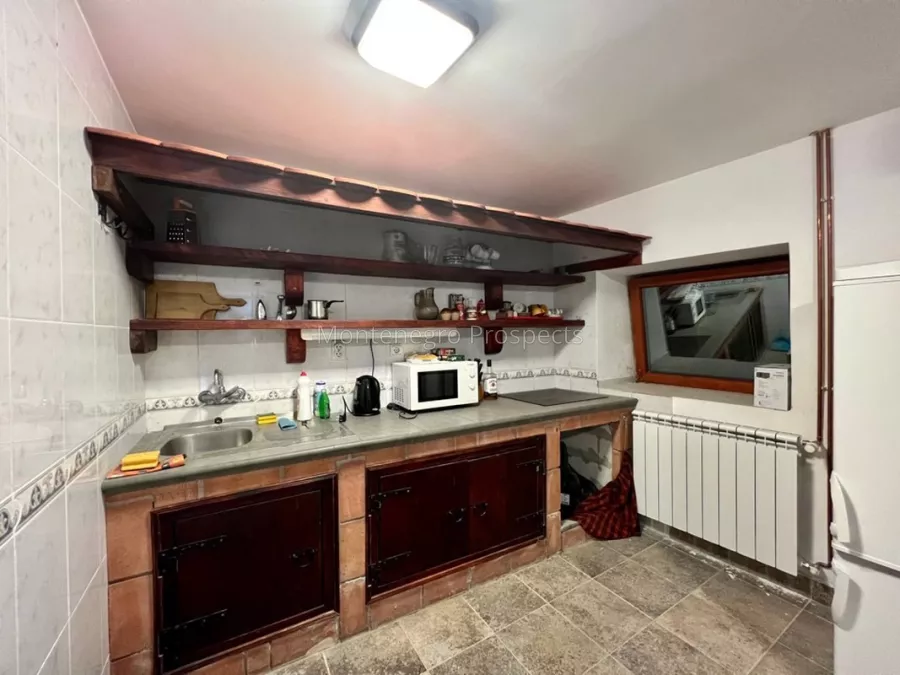 Duplex v autenticnom meste kakrc na lustice 12451 13 1067x800