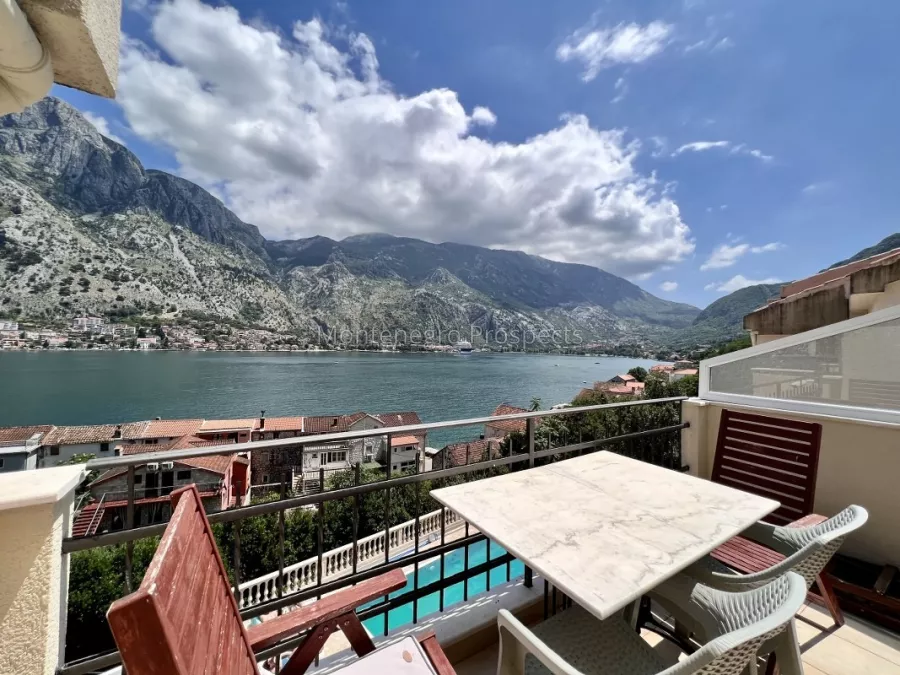 Two bedroom apartment with stunning sea views in muo kotor bay 13609 7