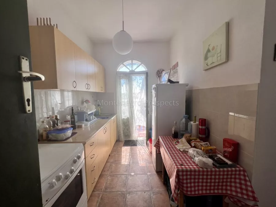 Two level house in kavac kotor bay 13626 15