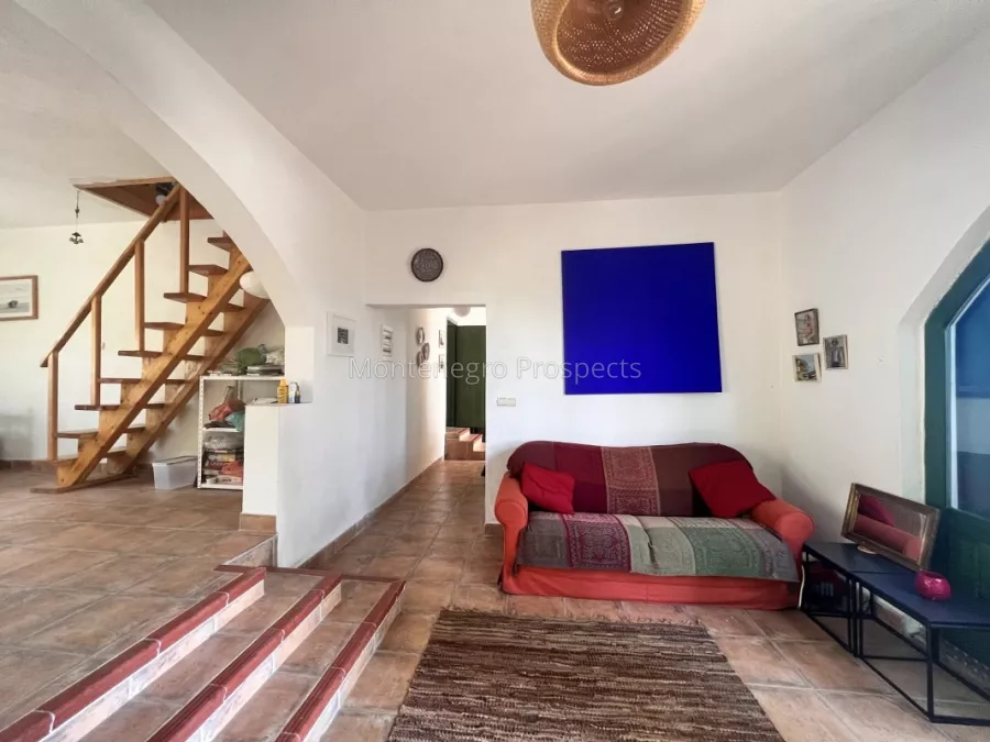 Two level house in kavac kotor bay 13626 19