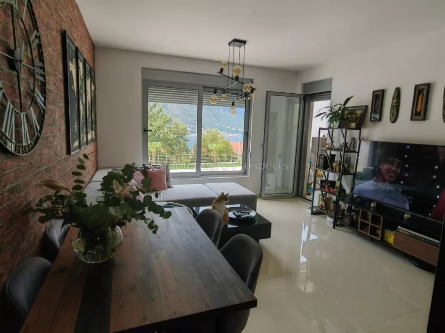 Chic one bedroom apartment with sea views in dobrota kotor bay 13652 38