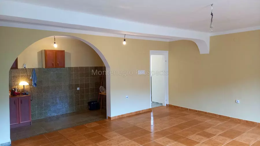 J10202 10