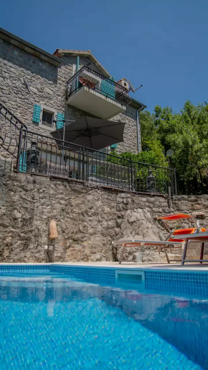 Beautifully renovated old stone house in a quite area of lustica 13685 25