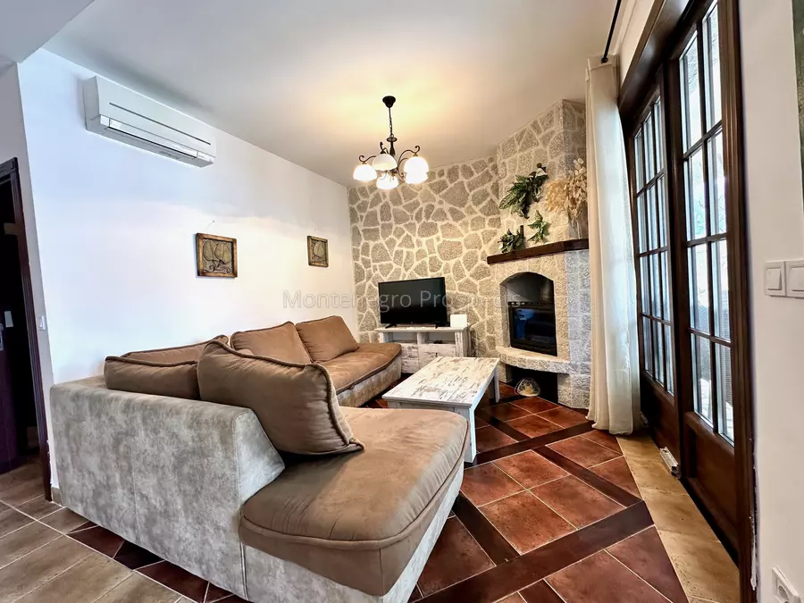 11329 kostanjica spacious apartment 2