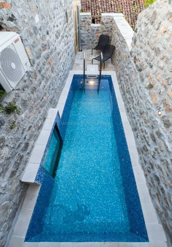 Renovated old stone house in djurasevici 13714 4