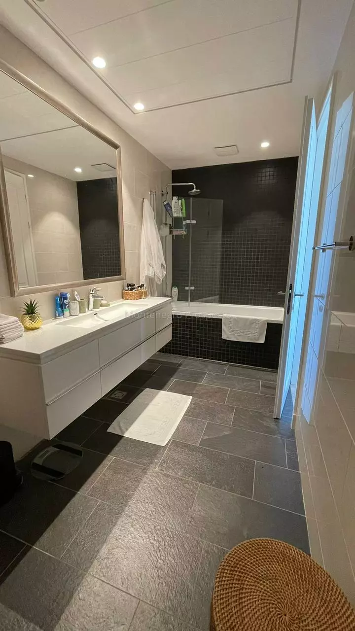 Luxury two bedroom apartment at prime location lustica 13734 1