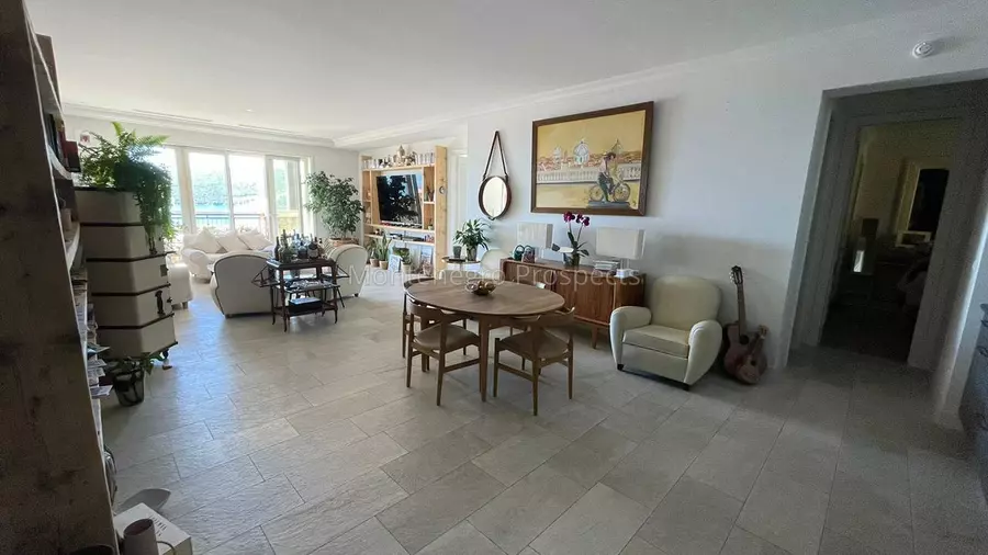 Luxury two bedroom apartment at prime location lustica 13734 7