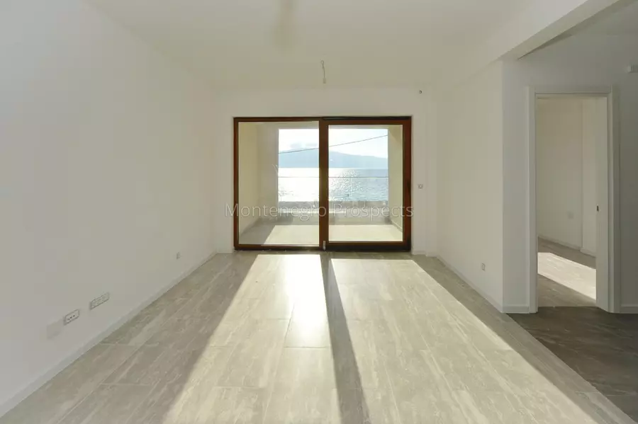 Three bedroom apartment with stunning sea views in opatovo tivat 13063 21