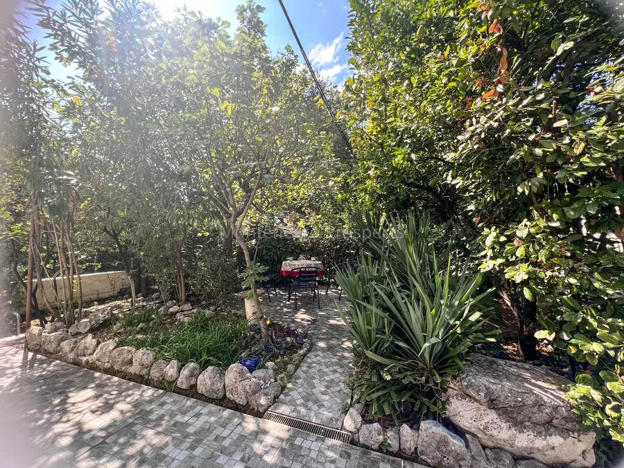 House for sale in orahovac 1 of 1 3