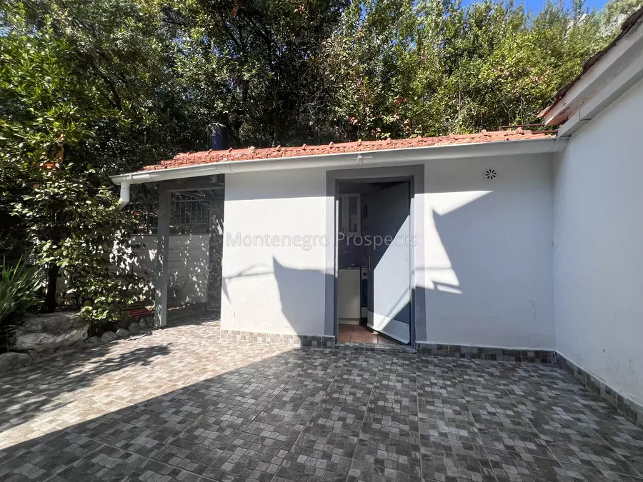 House for sale in orahovac 1 of 1 5