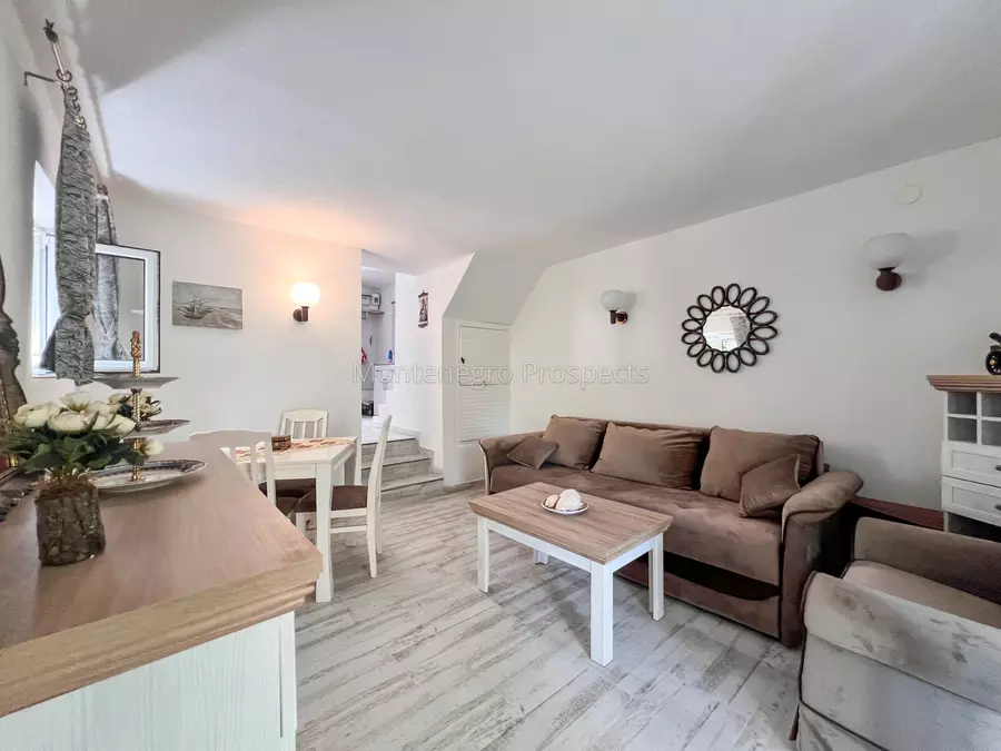 House for sale in orahovac 1 of 1 9