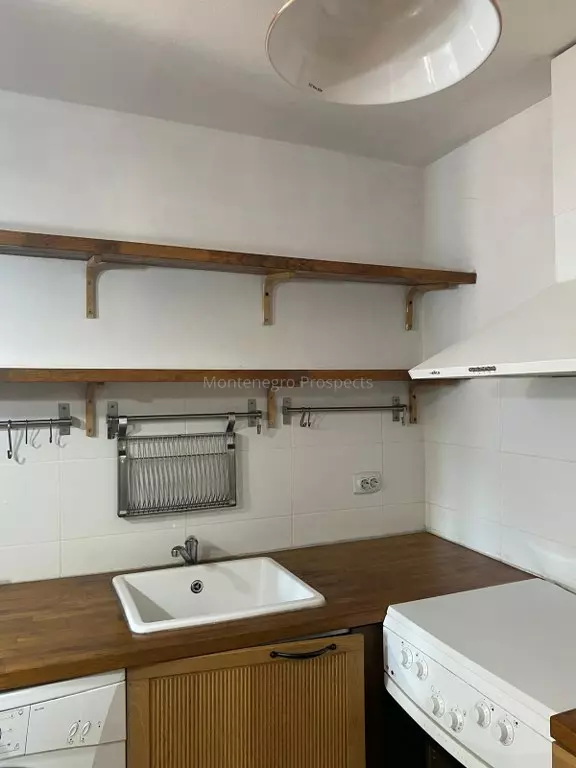 Stylish one bedroom apartment with stunning views perast 13763 8 576x768