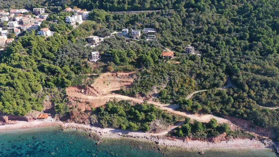 14155 plots for sale in sveti stefan 12