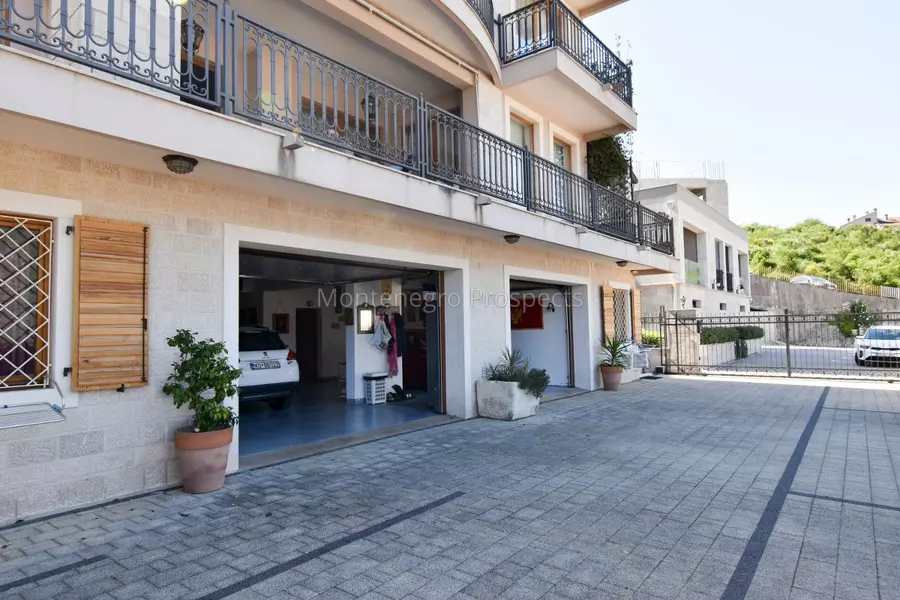 Apartments for sale 13770 23 1200x800