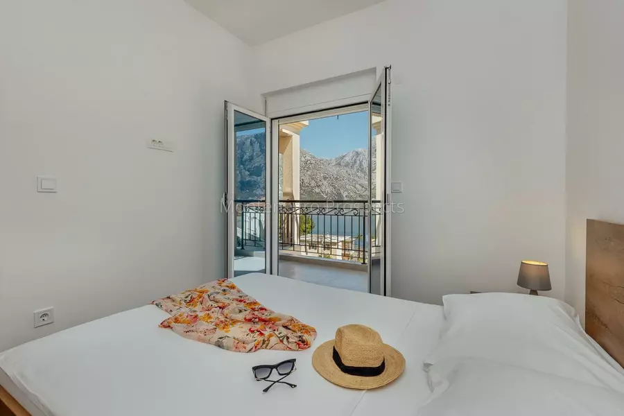Villa for sale 13768 36