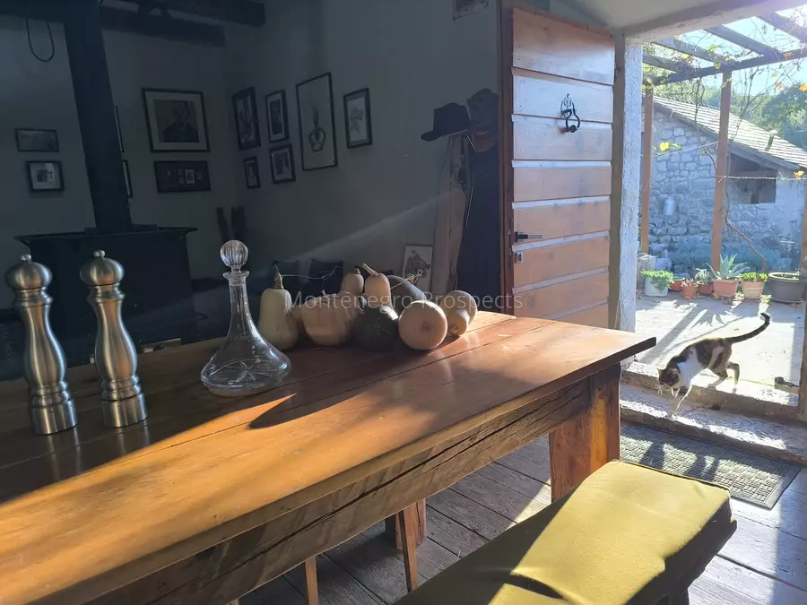 14160 large estate near the lake skadar 53