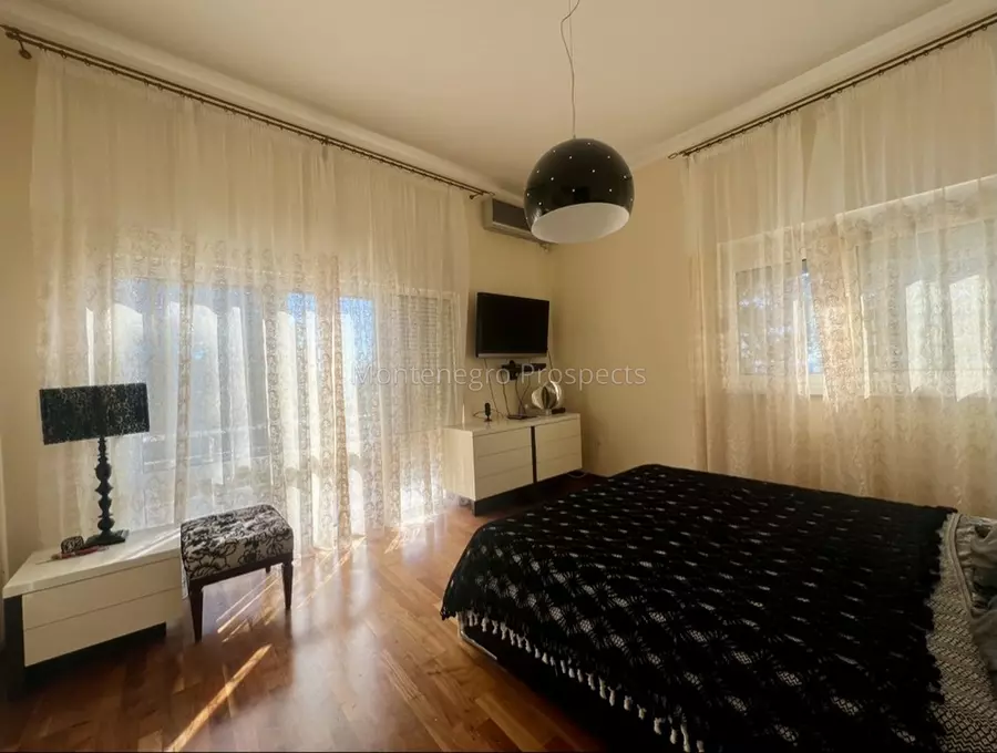 77062 kuca zeleni pojas 9 1059x800