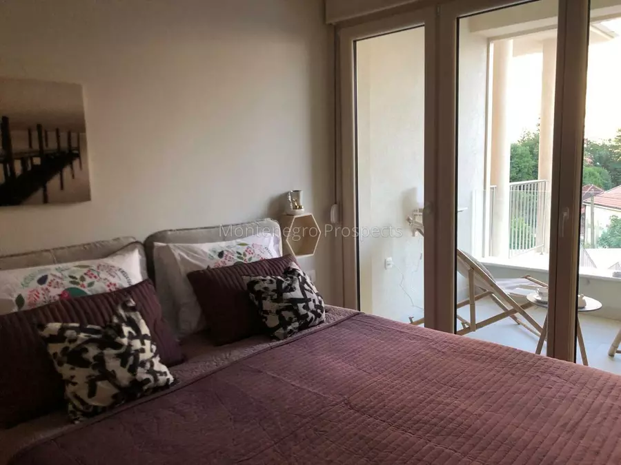 One bedroom apartment with sea views close to the beach in orahovac kotor bay 13790 11